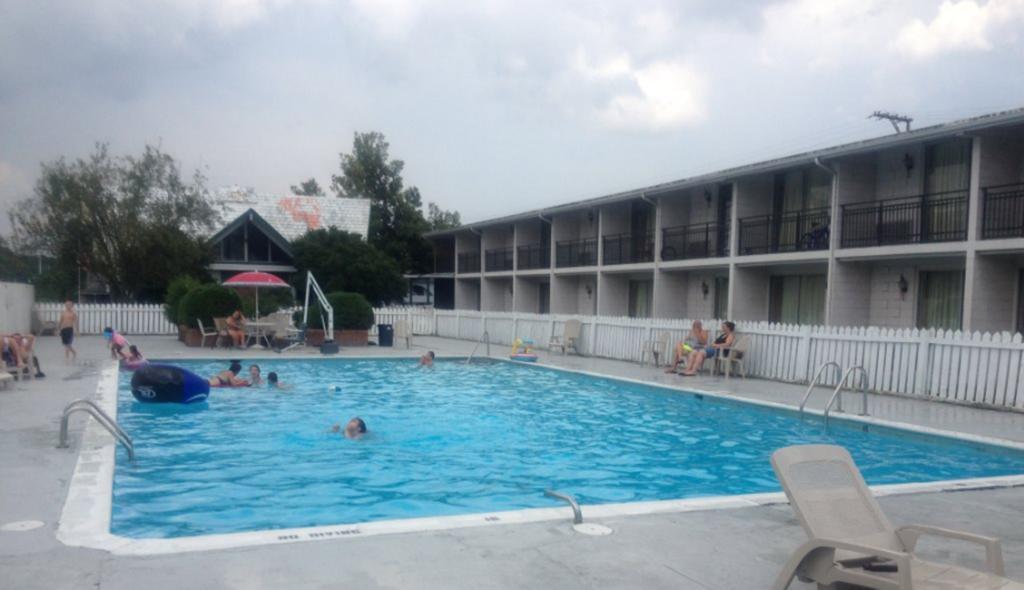 West Side Inn Kingsport Exterior photo